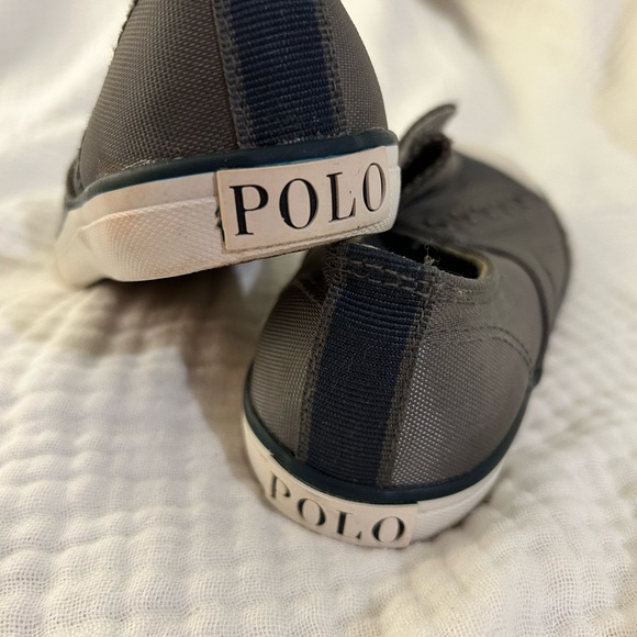Polo RALPH LAUREN  Little Boys size 1.5 slip on elastic no tie Grey Sneakers EUC - Picture 11 of 15